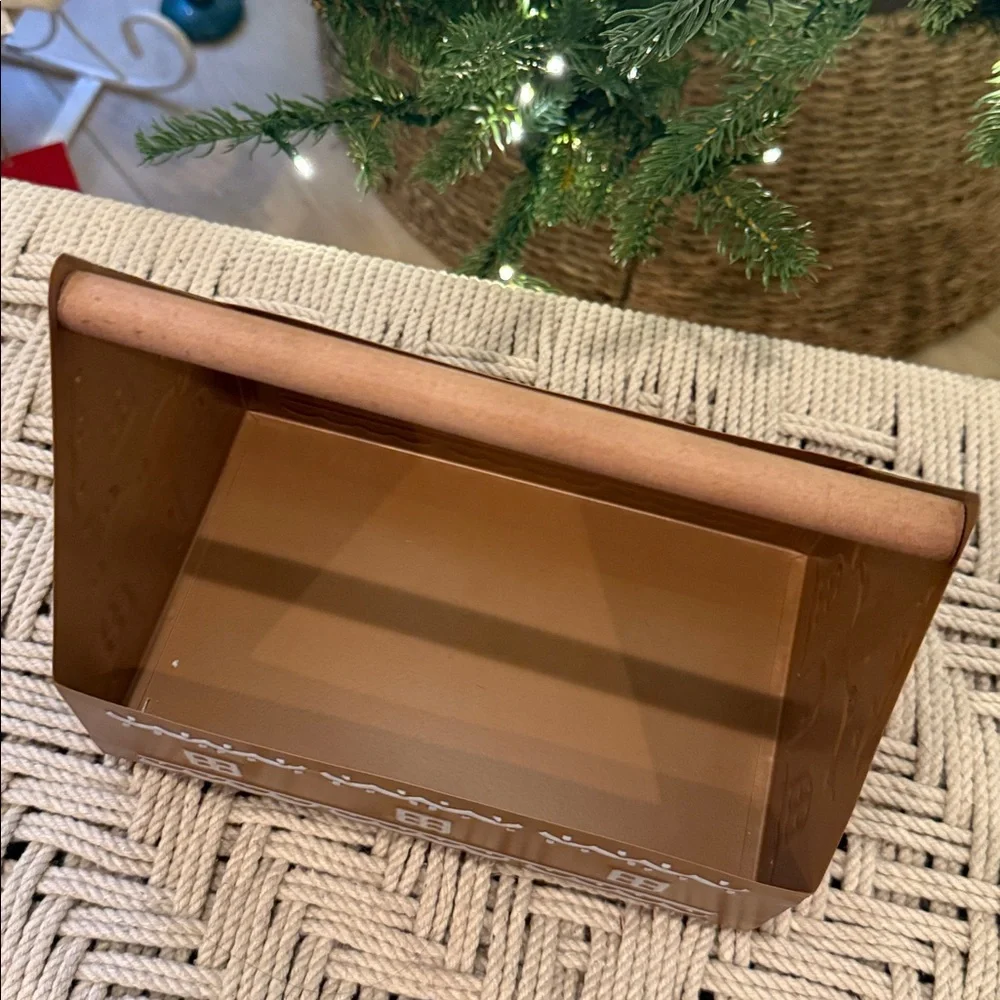 Target Christmas gingerbread house Tin box gift